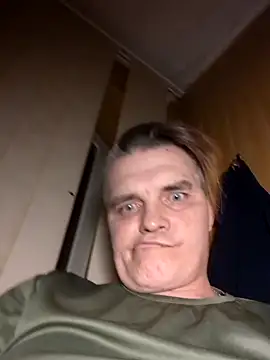 Вебкам-шоу DjiniCD