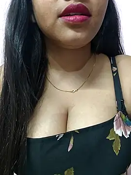 Sharvari-Wagh's Live XXX Chat