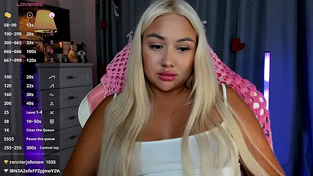 _Loneve__ live XXX chat