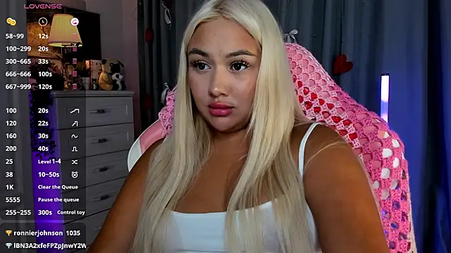 _Loneve__'s Live XXX Chat