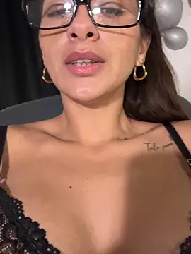 chicachocolate01 Webcam show