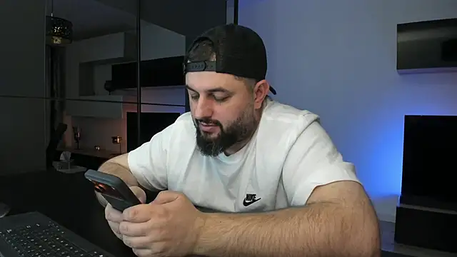 DravenPeak's Webcam Show