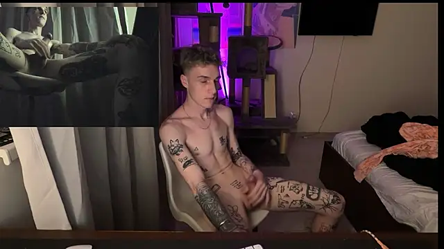 Pokazy przed kamerką – davesinner