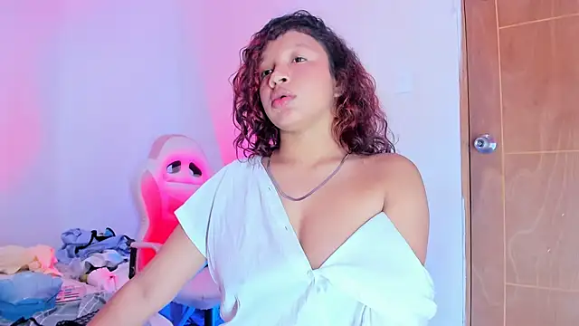 Emily_Coper18 live XXX chat