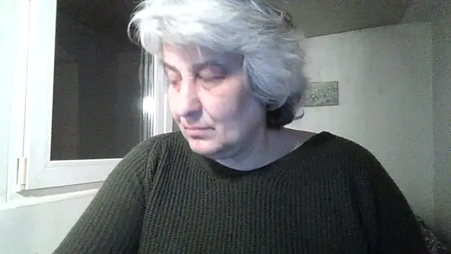 ExquisiteMature live XXX chat