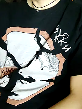 XXX chat uživo modela Aashikalaa