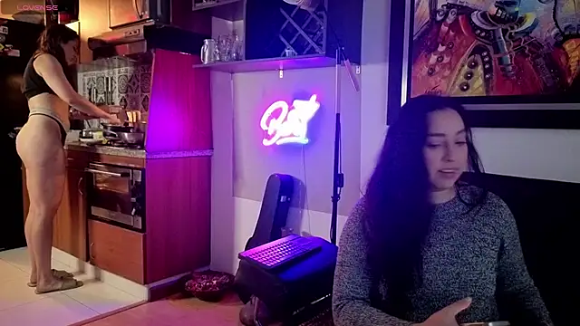 Chat XXX ao vivo de SujannaVarma_