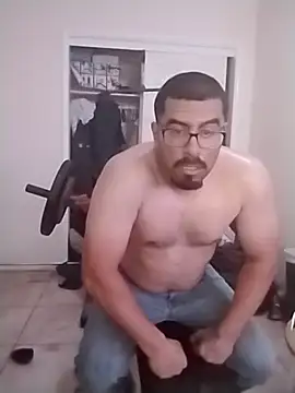 k1oudE webkamerás műsora