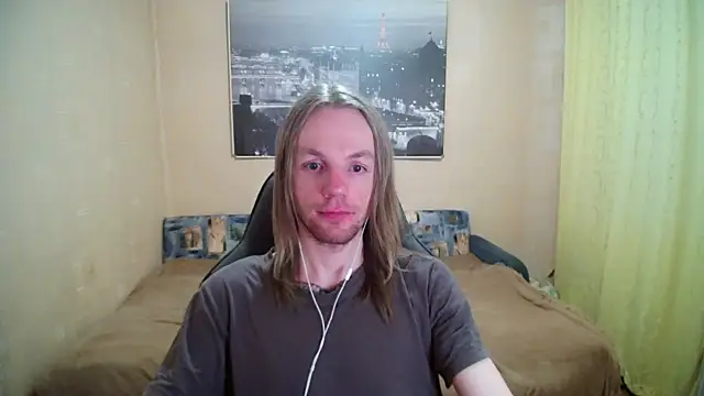 Pertunjukan Kamera Web AdamDickens