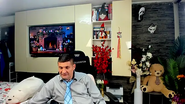 Pokazy przed kamerką – SpartacusDaddy48