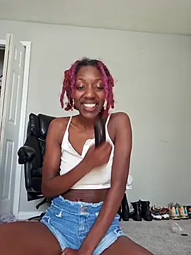 oliviaprettypussy Adlı Modelin Canlı XXX Sohbeti