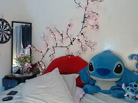 good_boy_in_bed Pertunjukan Webcam