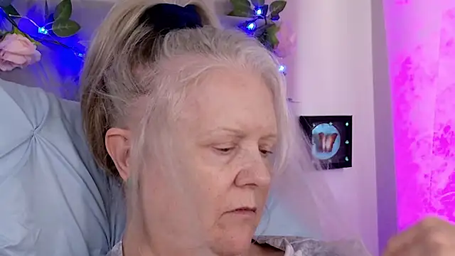 Kaitlyn_Winters Chat XXX live