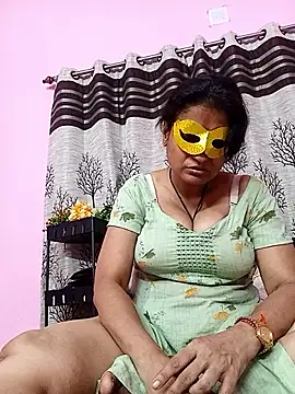 Gullapi 라이브 XXX 채팅