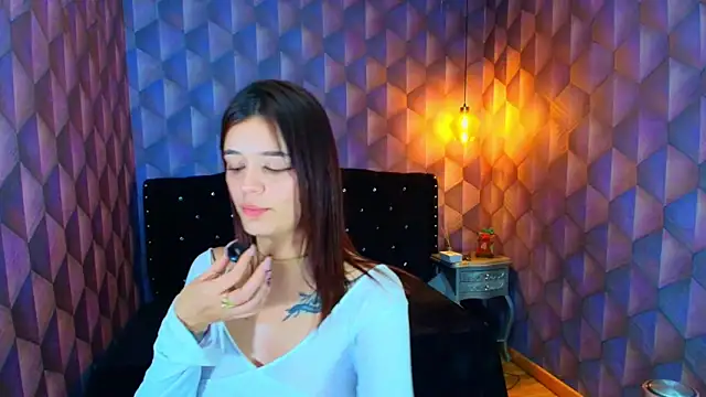 Chat +18 de LiaHarryis ao vivo