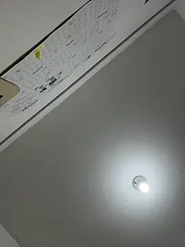 Angie_e élő XXX-chatje