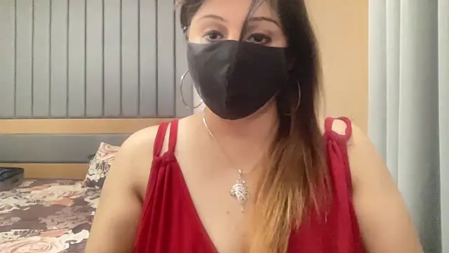 sassypooja's Live XXX Chat