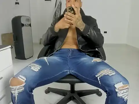 master_leather Live XXX-Chat