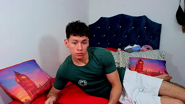 Myke_sexy 网络视讯表演