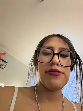 AleFantasy000001Peru's Live XXX Chat