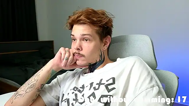 DENIS_HERE's Live XXX Chat