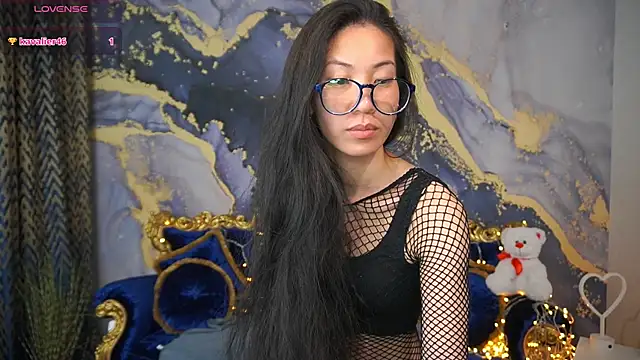 Yen_Starn Live XXX chat