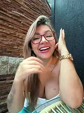 DIANITA_1988 Chat XXX in diretta