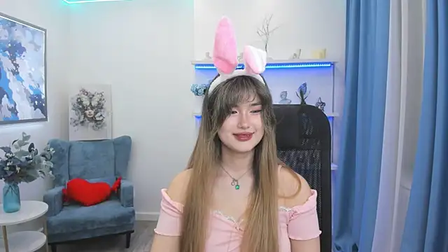 Chat +18 de AnneTLi ao vivo