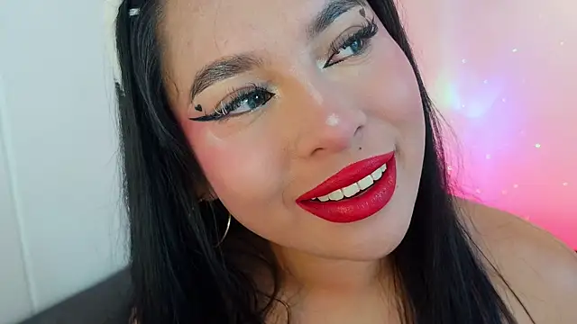 mia_roux1 élő XXX-chatje