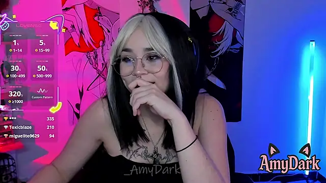 _AmyDark: απευθείας συνομιλία ΧΧΧ