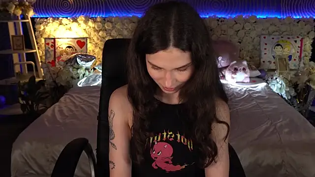 Chatroom XXX en direct de BabyFlowerr