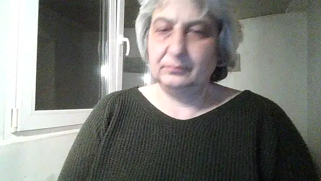 ExquisiteMature live XXX chat