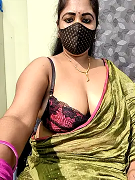 Poly_bhabi – webcam-show