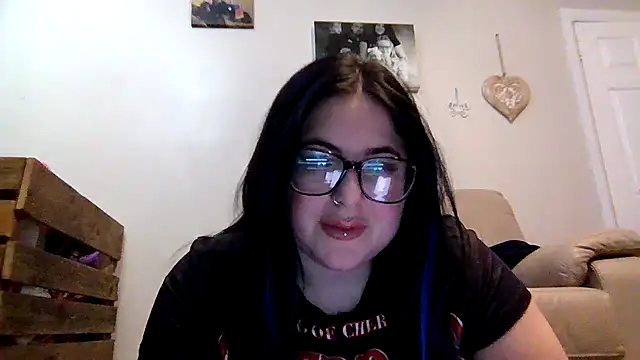 BabyDollxox15 Live XXX-chat