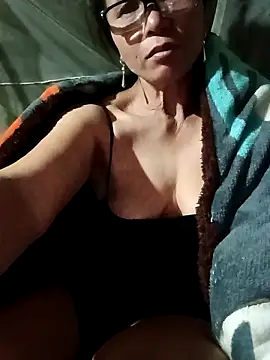 Tina6886's Live XXX Chat