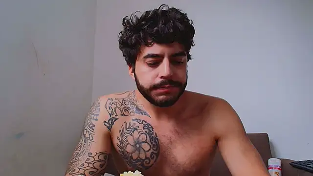 thomas_gun Live XXX-chat