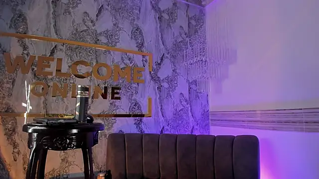 Adonis_hot webcam show