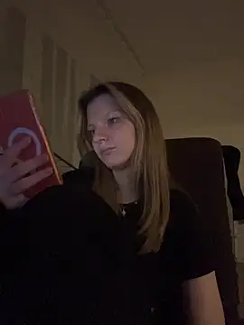 MaryHiggins élő XXX-chatje