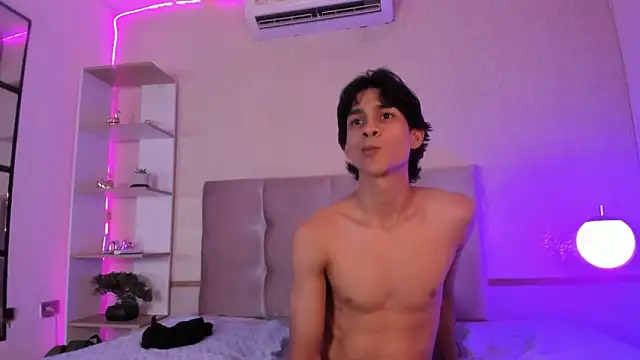 Cheys_Mast 라이브 XXX 채팅