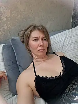 Chatroom XXX en direct de stellahere8