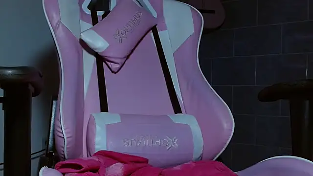 Chat XXX en directo de Lolaa_0123