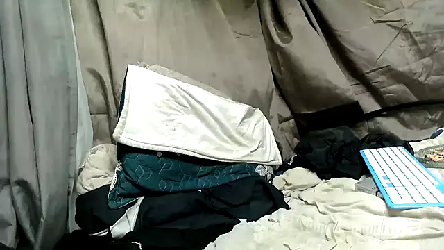 Chat XXX en directo de Camodick