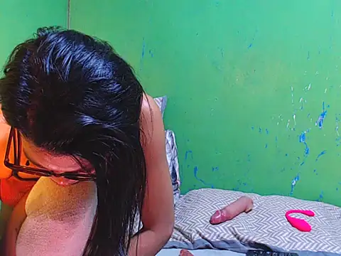 ToiletPlayBarbieDoll 网络视讯表演