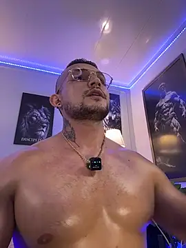 Marco_Vega 라이브 XXX 채팅