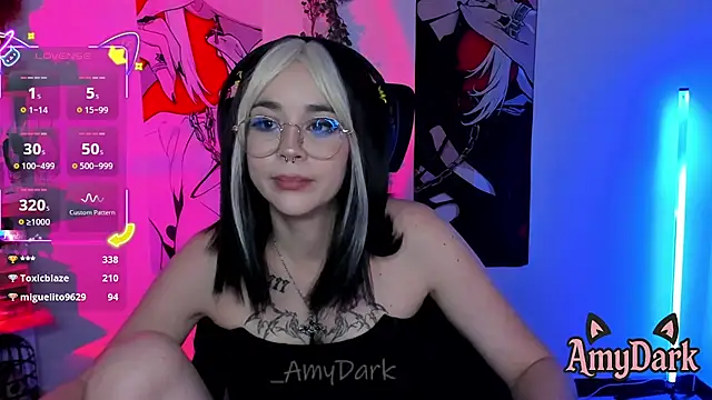 _AmyDark Chat XXX in diretta