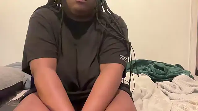 nanaisbackk Chat XXX live