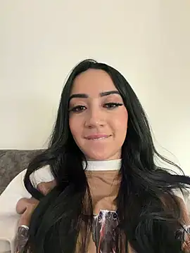 EmmyEvans1 Chat XXX live