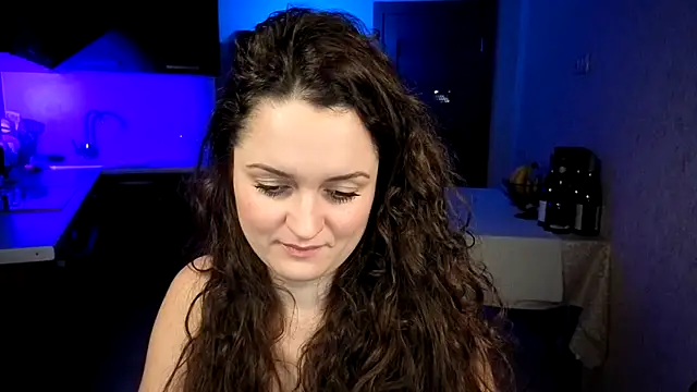 Cerann1 Adlı Modelin Canlı XXX Sohbeti