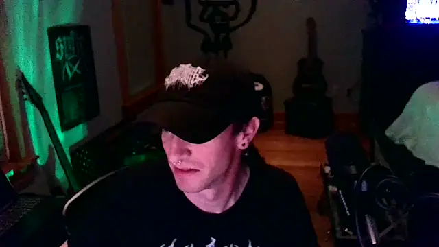 LEVIATHANX666 élő XXX-chatje