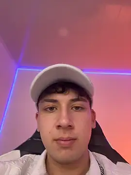 oliver_kyy: вебкам-шоу